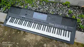 YAMAHA PSR EW400 flashdisk