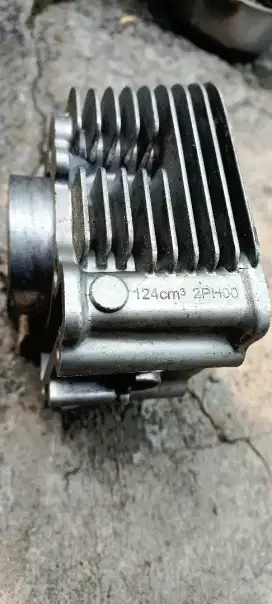 Blok + Piston Yamaha Mio 125 kondisi Baru. Belum di pakai. Silahkan