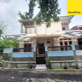 Dijual Rumah Modern, SHM, Semi Furnished di Kompleks Exclusive Bima