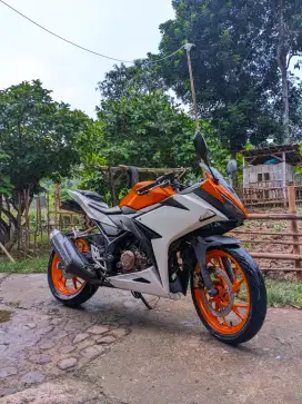 Jual murah cbr 150 r 2017