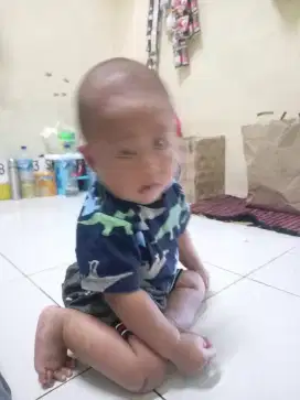 Cari bisa momong anak yg sabar dan cekatan