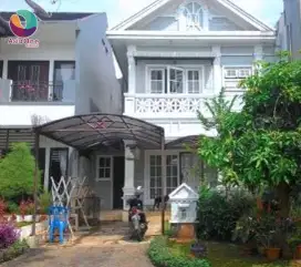 Dijual cepat rumah cantik di perumahan Kota wisata Cibubur