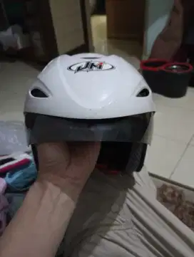 Helm anak half face top