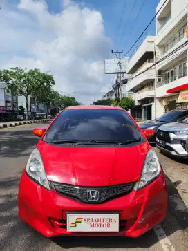 [Dp10jt]Honda JAZZ S VTEC 1.5 AT2011/2012 BG SANGAT TERAWAT SIAP PAKAI