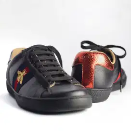 Sepatu Gucci tawon no 44