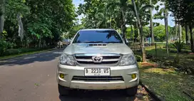 Toyota Fortuner 2008 Bensin