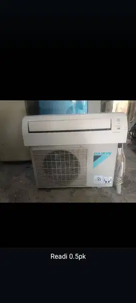 Di jual ac daikin