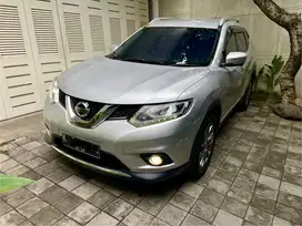 Dijual Nissan Xtrail T32 2015 Matic