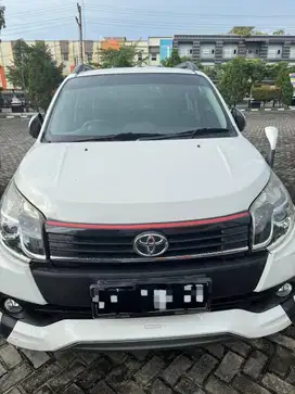 Toyota Rush 1.5 S M/T (2016)