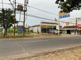 Tanah Pinggir Jalan Utama Kota Metro