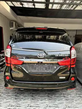 TOYOTA AVANZA 1.5 VELOZ AT