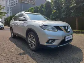 [OLX Mobbi] Dp Rendah Nissan X-Trail Silver 2.5 Bensin-AT 2015 BIW