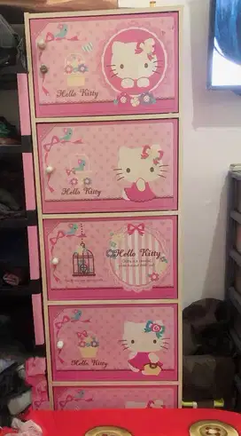 LEMARI BAJU KAYU ANAK HELLO KITTY