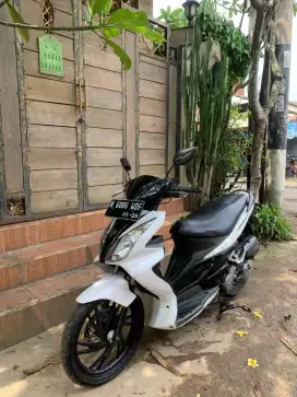 Suzuki Skywave 125 tahun 2010