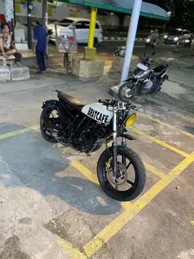 Motor custom bratcafe