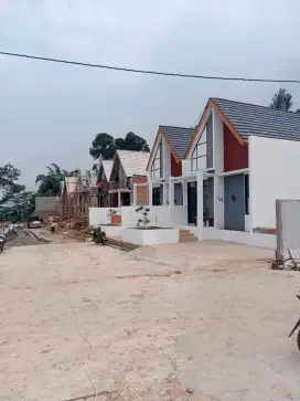 Rumah baru siap huni Gunungpati bisa KPR