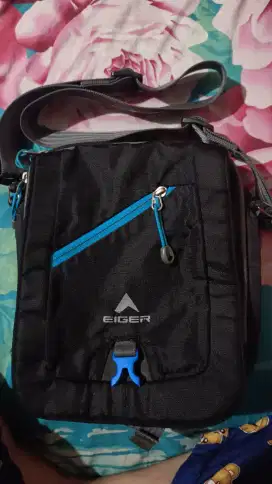 Tas selempang Eiger ORI