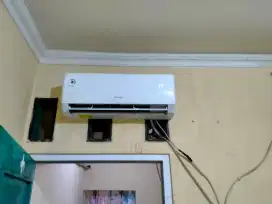 Service AC bongkar pasang AC tukang AC panggilan isi freon AC