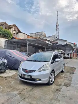 honda jazz 1.5 S AT tahun 2009 istimewa orisinil siap pakai