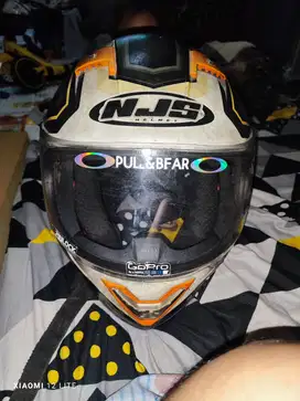 helm NJS shadow ukuran m