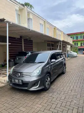 Nissan Grand Livina 1.5 HWS tipe tertinggi