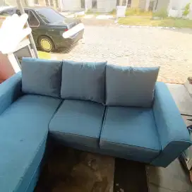 dijual sofa bekas masih bagus dan bersih