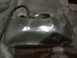 Tas kondangan hijau