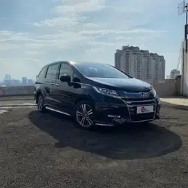 Honda Odyssey Prestige 2.4 Hitam 2019