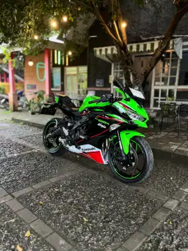 ZX25R KRT ABS QS KM 1RB KAYAK BARU