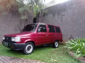 Toyota Kijang 1992 Bensin