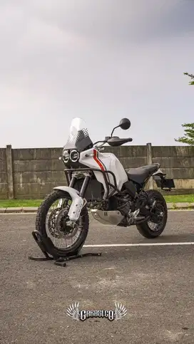 Moge Adventure Touring Ducati Desert X 2023
