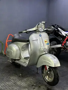 DIJUAL VESPA SPRINT TAHUN 1977