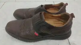 SEPATU KIKRES ORIGINAL