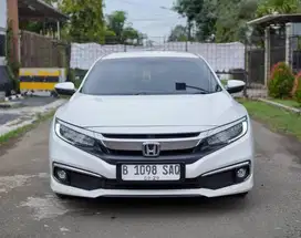 Low KM | Civic ES Turbo CVT 2019 Facelift