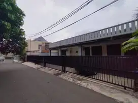 Rumah Kos-kosan Di Jl Kalibata Tengah Jakarta Selatan