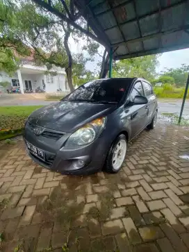 Hyundai i20 type GL tahun 2010 matic