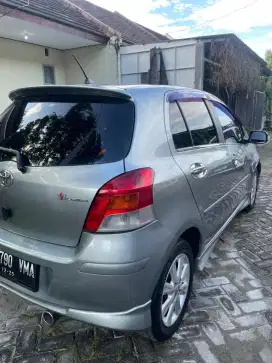 Yaris S Limited metik