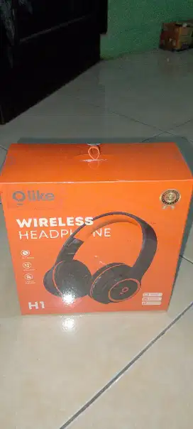 Headphone Bluetooth