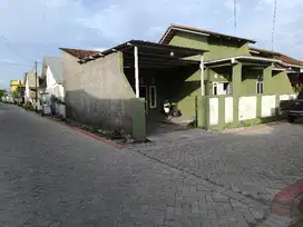 DI JUAL RUMAH SIAP HUNI ROGOJAMPI