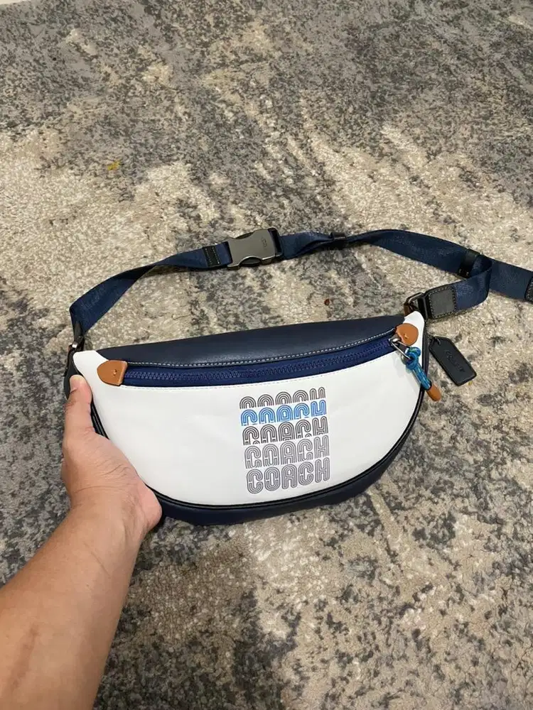Waistbag coach / tas selempang coach