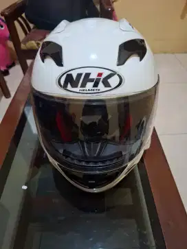 Helm nhk full face