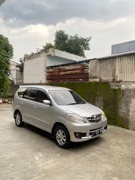 Daihatsu Xenia 2009 Bensin