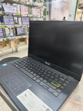 Laptop ASUS e410K