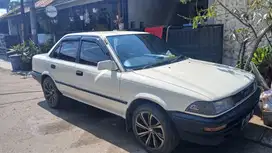 Toyota Corolla 1988 Bensin