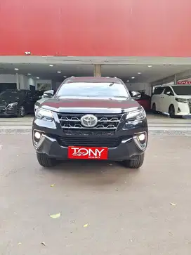 Toyota Fortuner SRZ 2.7 TRD 2017