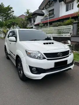 Toyota Fortuner VNT TRD 2015