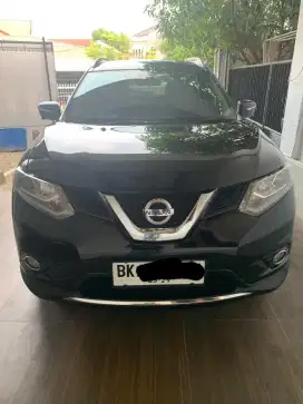 Nissan Xtrail tipe XT matic thn 2015 hitam plat BK ,mulus terawat