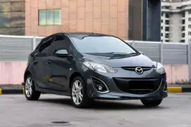 (Dp 5jt - Garansi 1th) Mazda 2 R 1.5 Matic 2011 Terawat Siap Pakai