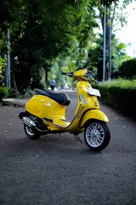 PIAGGIO VESPA MATIC SPRINT 150 IGET FACELIFT 2019 BISA KREDIT