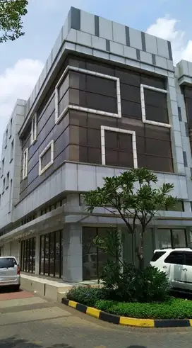 Ruko Avenue hoek 3lt 154m Boulevard JGC Jakarta Garden City Cakung